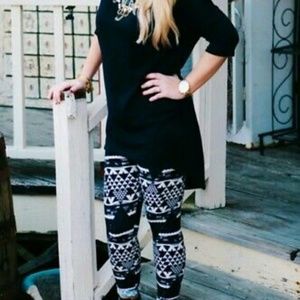 NWT Black LuLaRoe Lynnae 3XL shirt